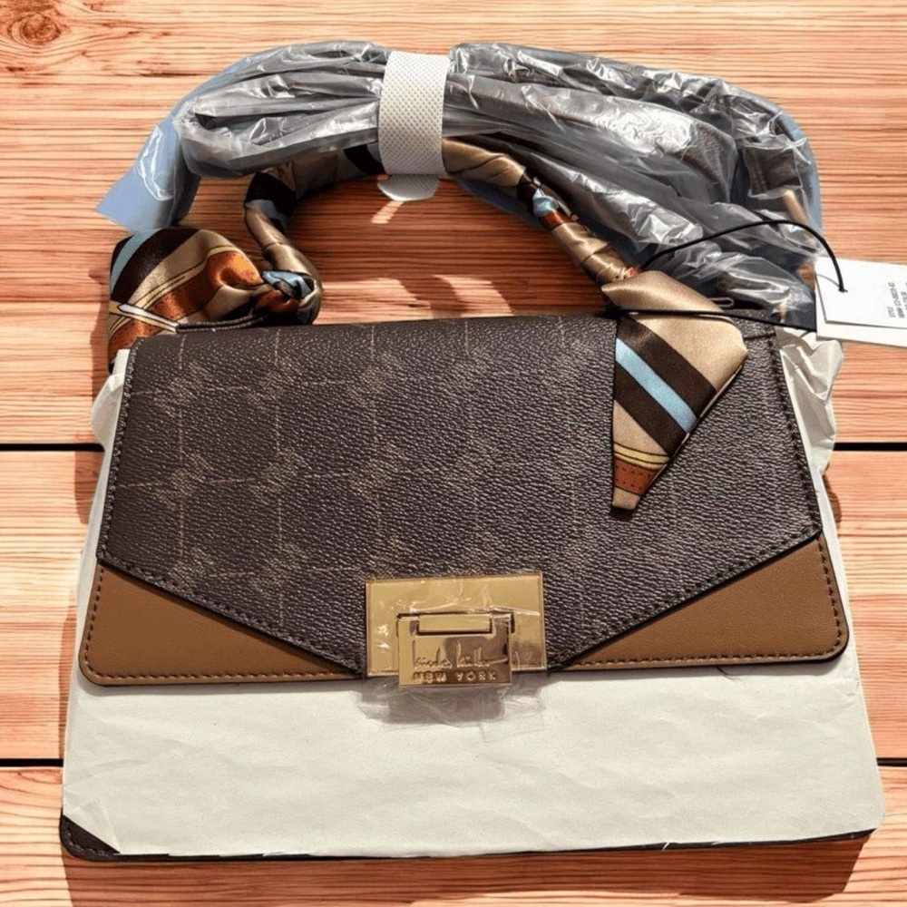 NWT Nicole Miller Brown and Tan Handbag with Matching Scarf - Picture 2 of 4